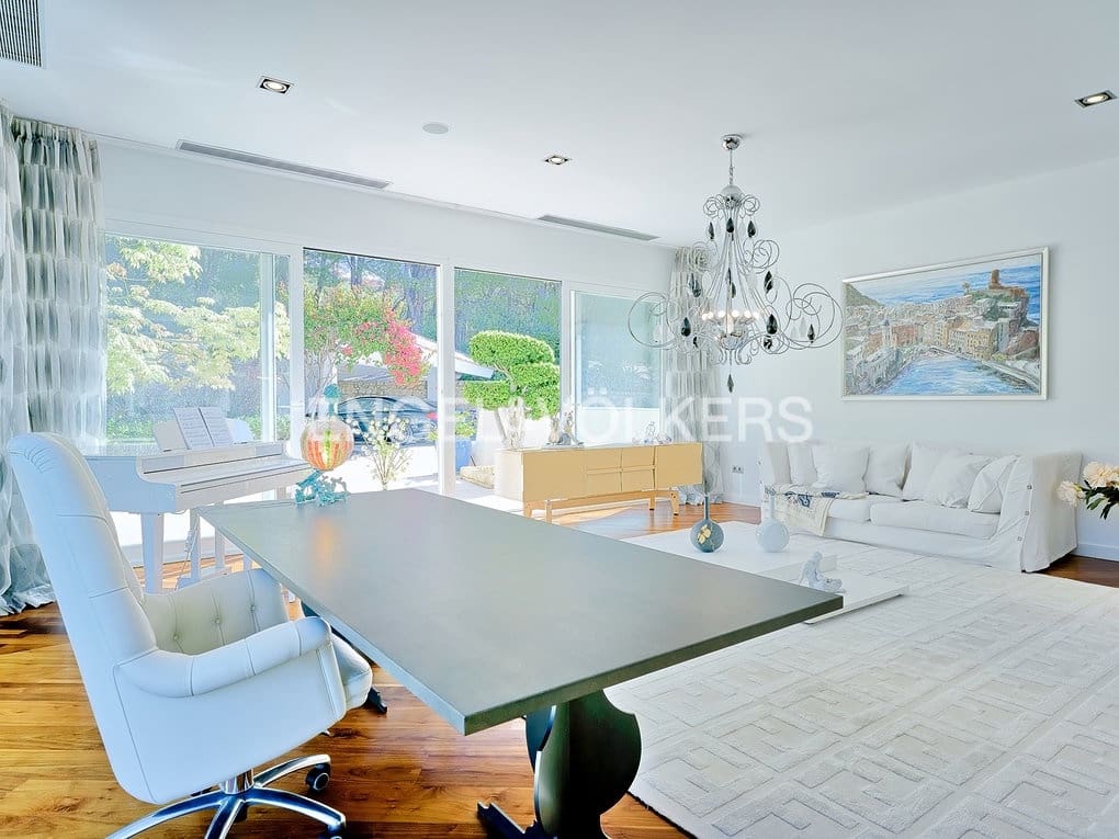 Chalet de 11 habitaciones en Altea en venta con piscina garaje - 9.900.000 € (Ref: 8277179)