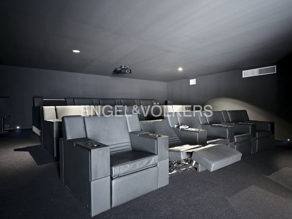 Chalet de 11 habitaciones en Altea en venta con piscina garaje - 9.900.000 € (Ref: 8277179)