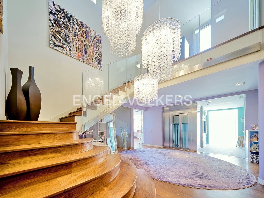 Chalet de 11 habitaciones en Altea en venta con piscina garaje - 9.900.000 € (Ref: 8277179)