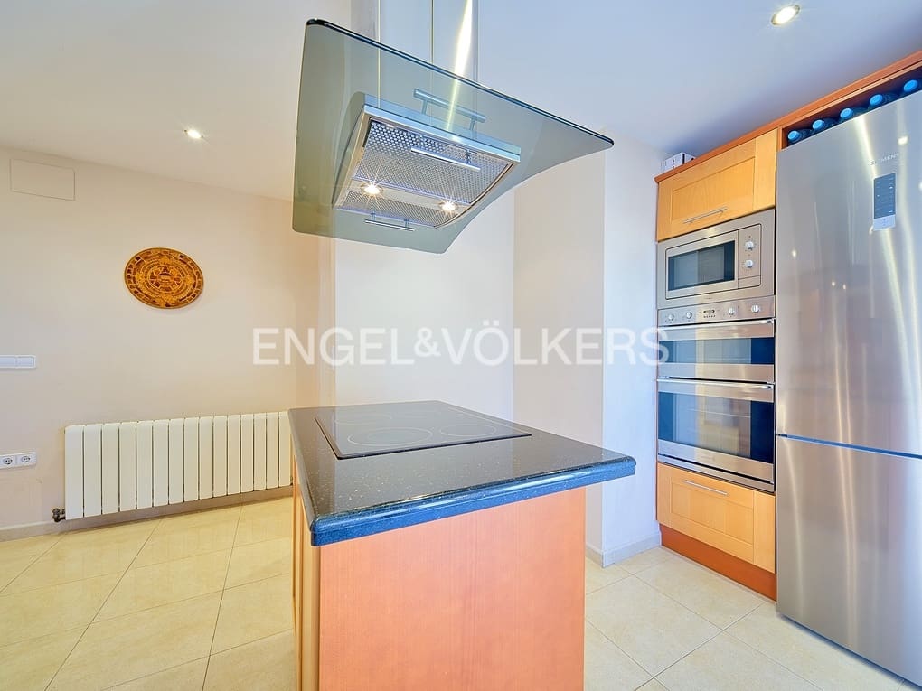 3 soveværelse Villa til salg i Calpe / Calp med swimmingpool garage - € 478.000 (Ref: 8296818)