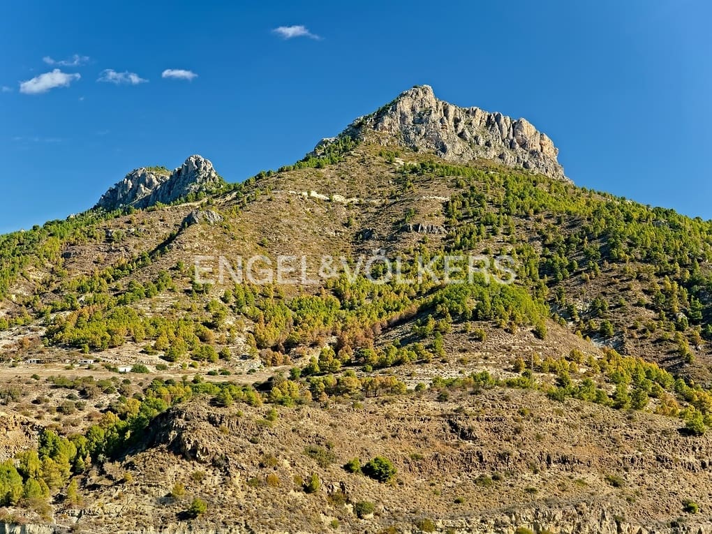 3 soveværelse Villa til salg i Calpe / Calp med swimmingpool garage - € 478.000 (Ref: 8296818)