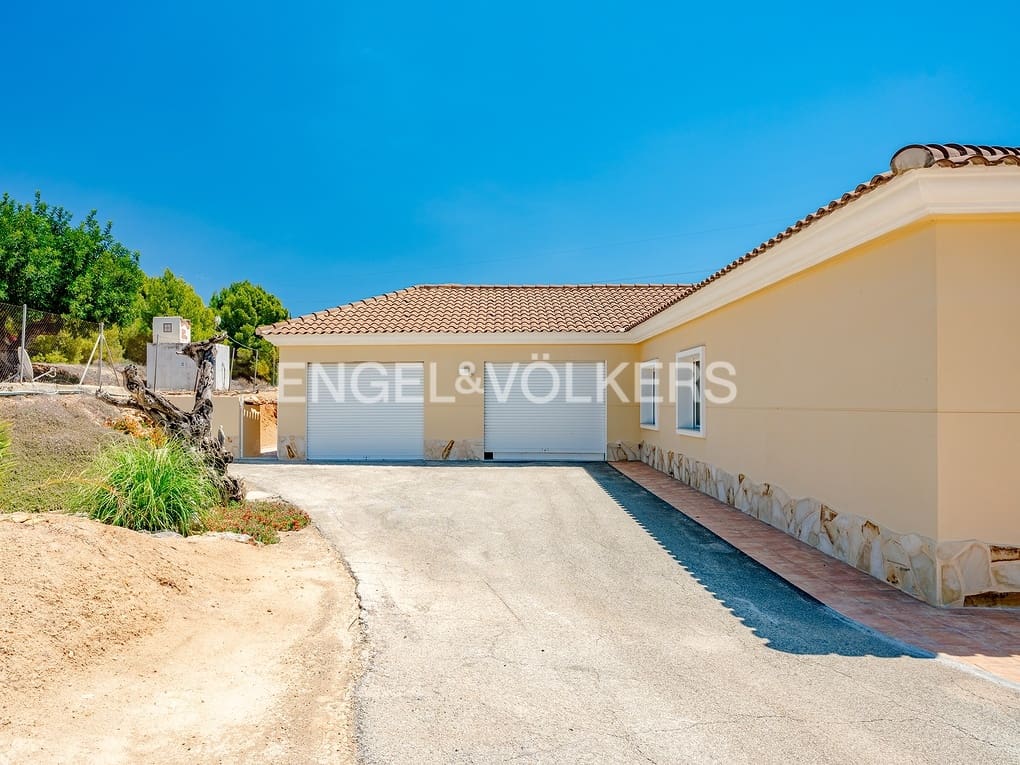 3 soveværelse Villa til salg i Altea med swimmingpool garage - € 1.100.000 (Ref: 8350058)