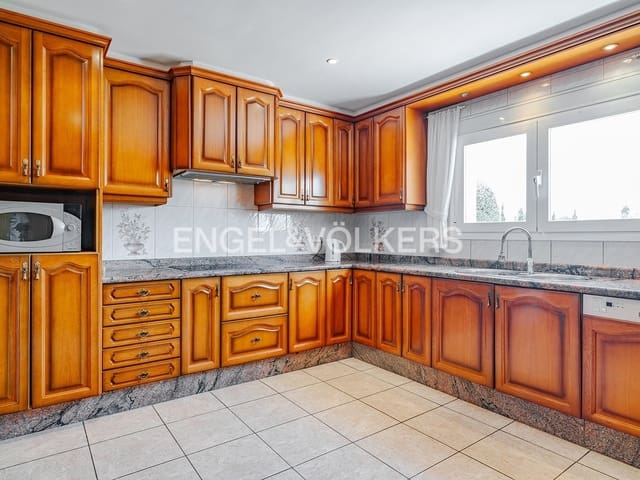 Chalet de 3 habitaciones en Altea en venta con piscina garaje - 1.100.000 € (Ref: 8350058)