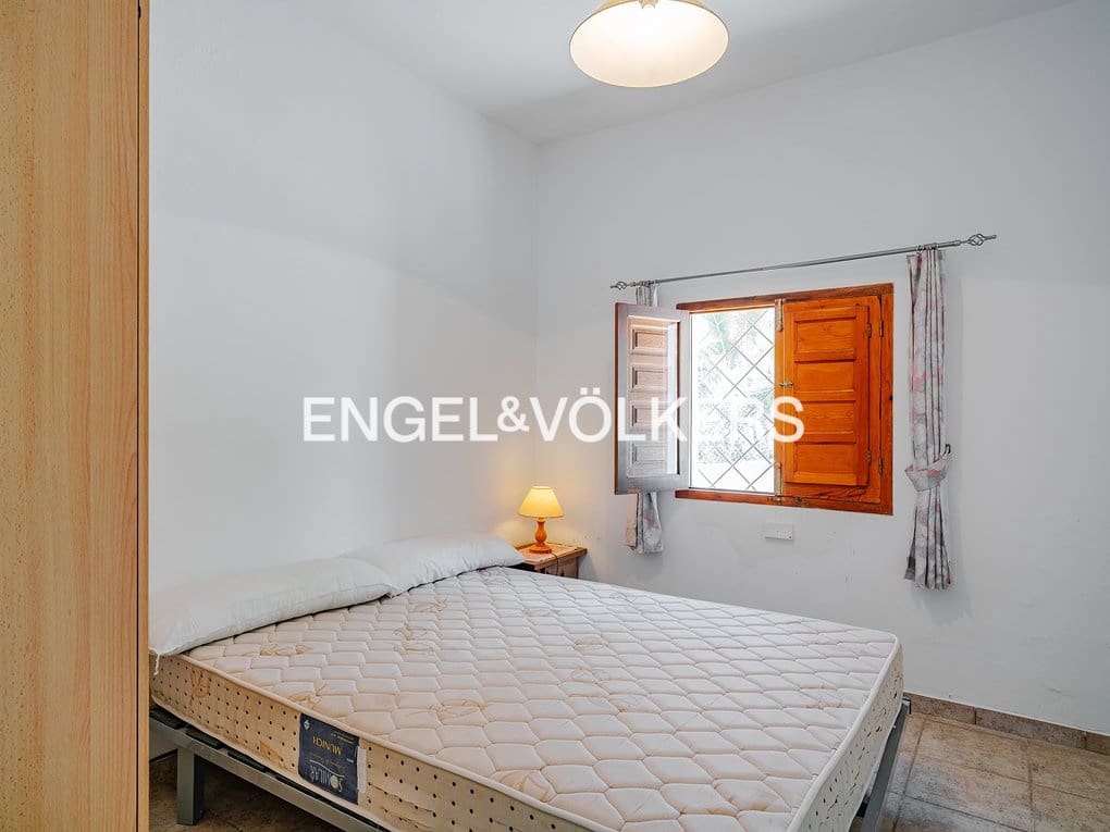 3 bedroom Villa for sale in Altea with pool garage - € 1,100,000 (Ref: 8350058)