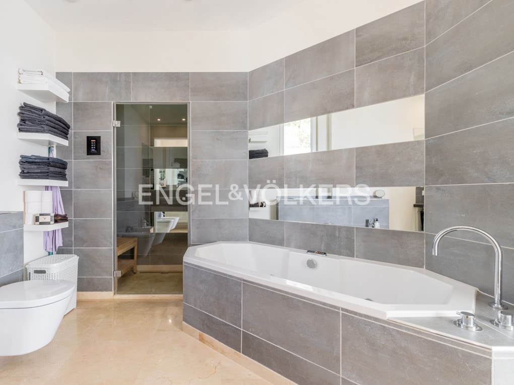 7 soveværelse Villa til salg i Altea la Vella med swimmingpool garage - € 2.950.000 (Ref: 8361773)