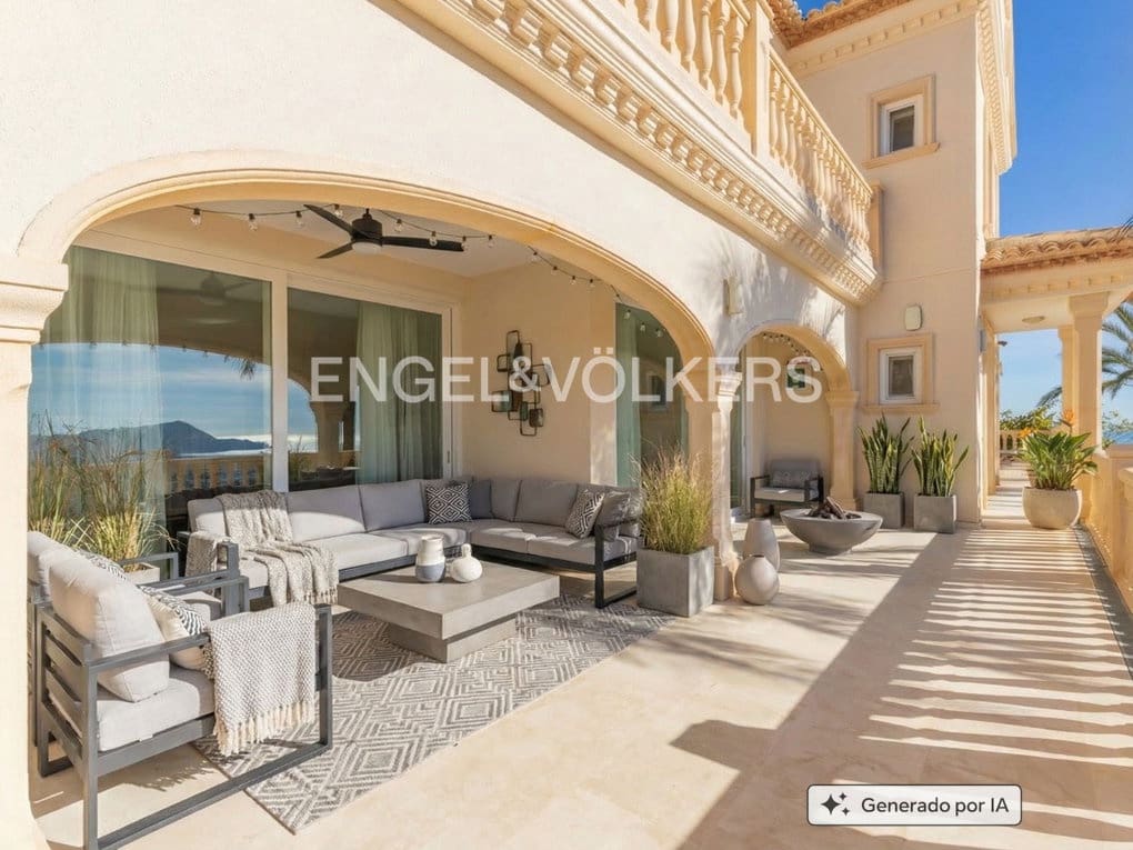 Chalet de 7 habitaciones en Altea en venta con piscina garaje - 2.950.000 € (Ref: 8361773)