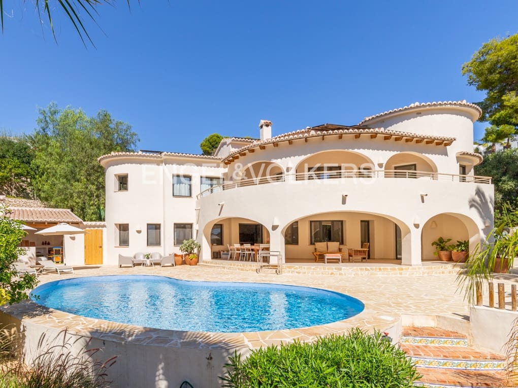 5 soverom Villa til salgs i Moraira med svømmebasseng garasje - € 1 950 000 (Ref: 8394403)