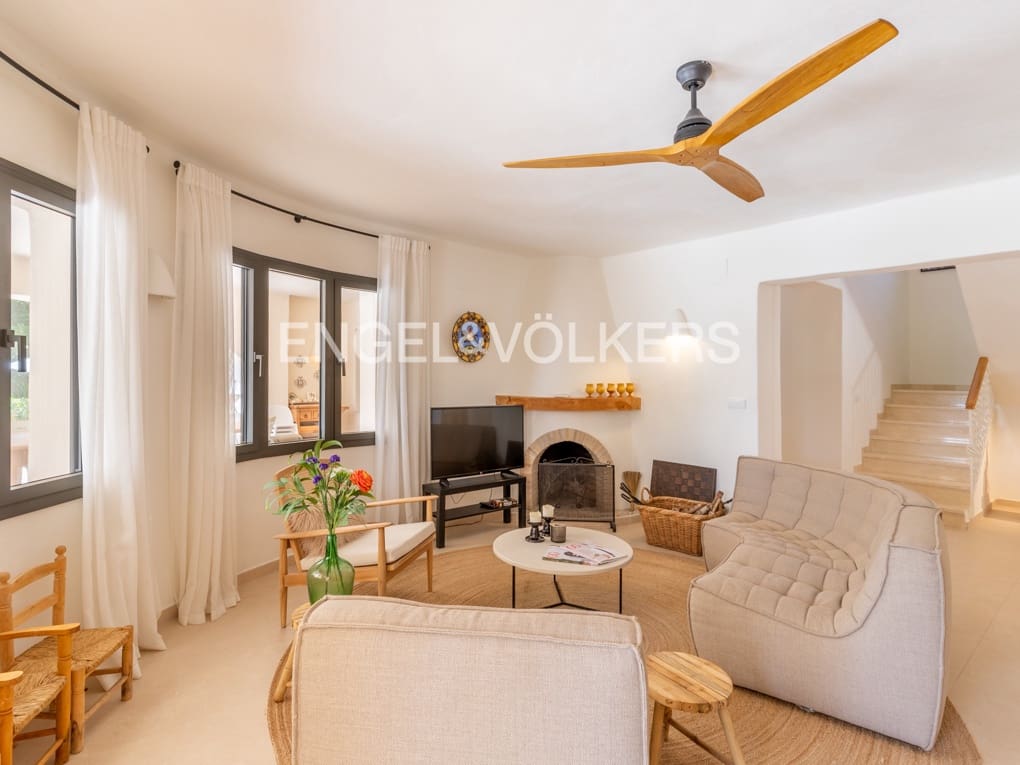 5 soverom Villa til salgs i Moraira med svømmebasseng garasje - € 1 950 000 (Ref: 8394403)