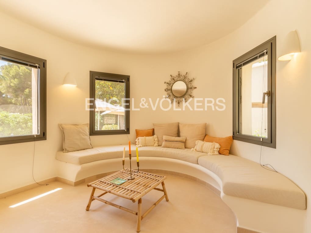 5 soverom Villa til salgs i Moraira med svømmebasseng garasje - € 1 950 000 (Ref: 8394403)