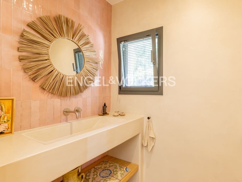 5 soverom Villa til salgs i Moraira med svømmebasseng garasje - € 1 950 000 (Ref: 8394403)