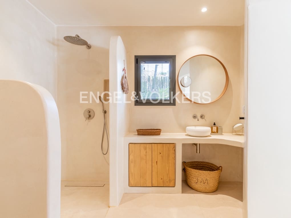 5 soverom Villa til salgs i Moraira med svømmebasseng garasje - € 1 950 000 (Ref: 8394403)