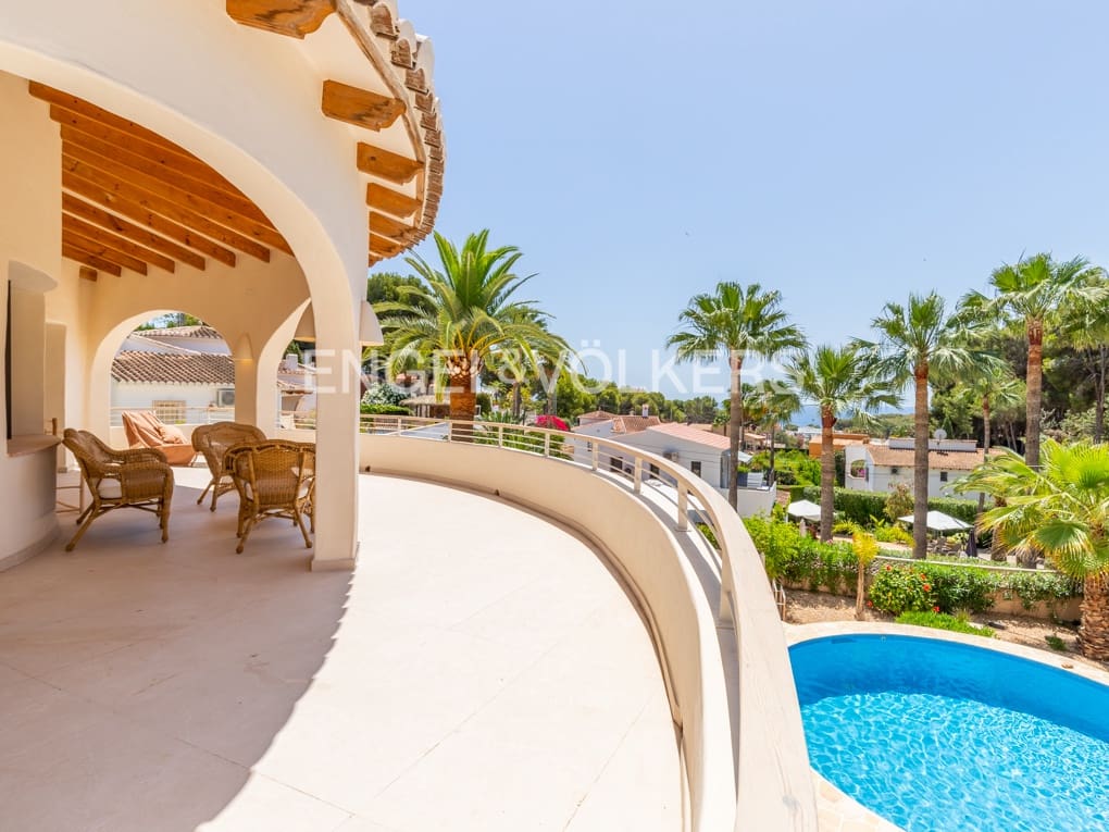 5 soverom Villa til salgs i Moraira med svømmebasseng garasje - € 1 950 000 (Ref: 8394403)