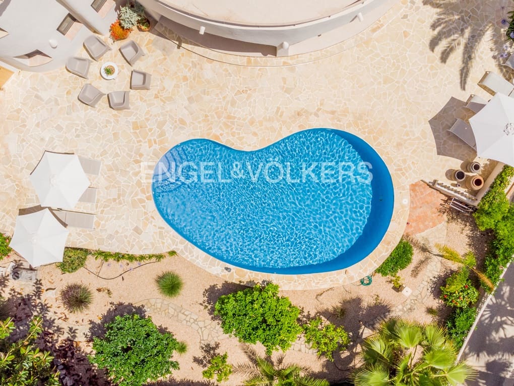 5 soverom Villa til salgs i Moraira med svømmebasseng garasje - € 1 950 000 (Ref: 8394403)