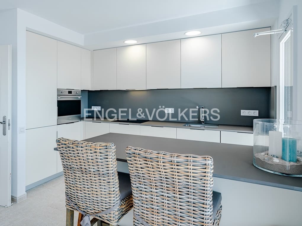 3 quarto Penthouse para venda em Calpe / Calp com piscina garagem - 1 350 000 € (Ref: 8395860)