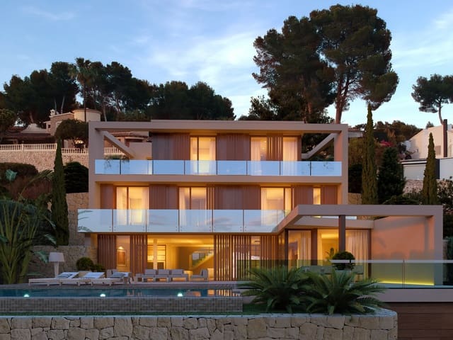 4 soverom Villa til salgs i Benissa med svømmebasseng garasje - € 2 917 000 (Ref: 8405954)