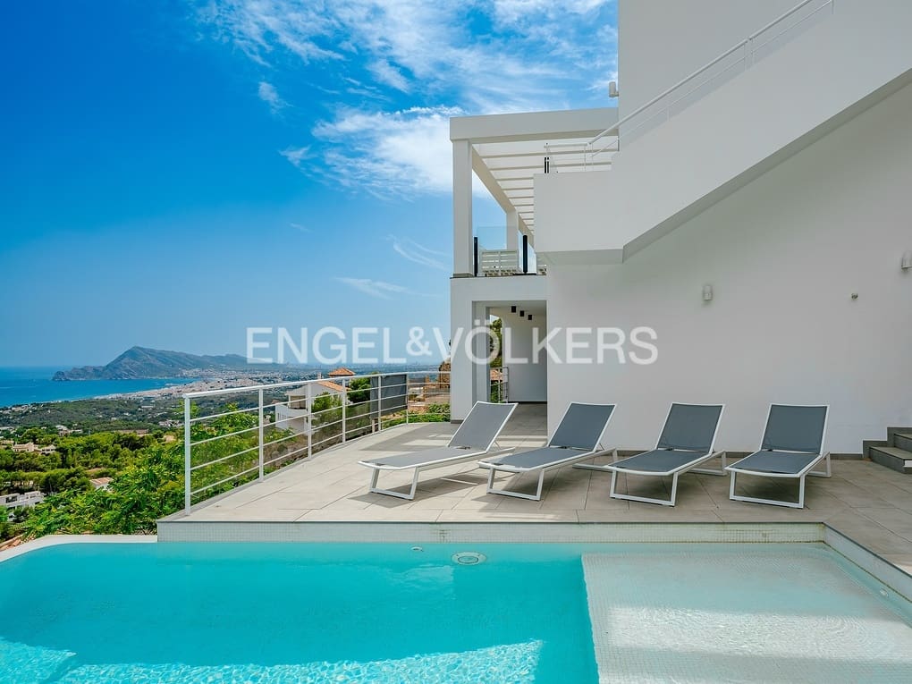 3 sovrum Villa till salu i Altea med pool garage - 1 445 000 € (Ref: 8428229)