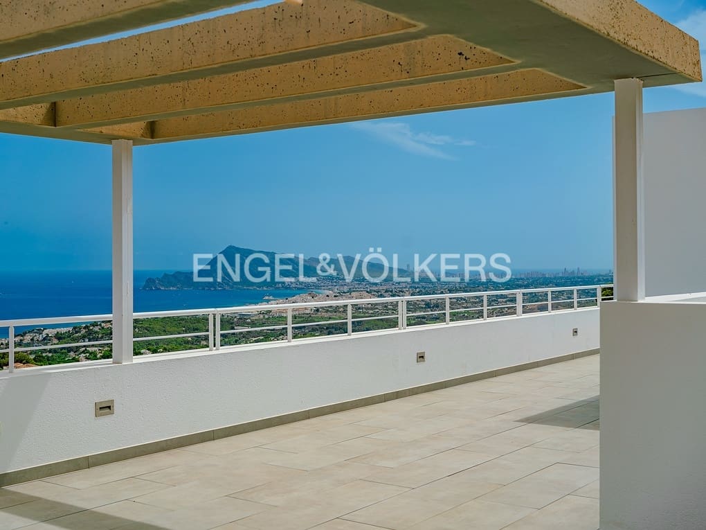 3 sovrum Villa till salu i Altea med pool garage - 1 445 000 € (Ref: 8428229)