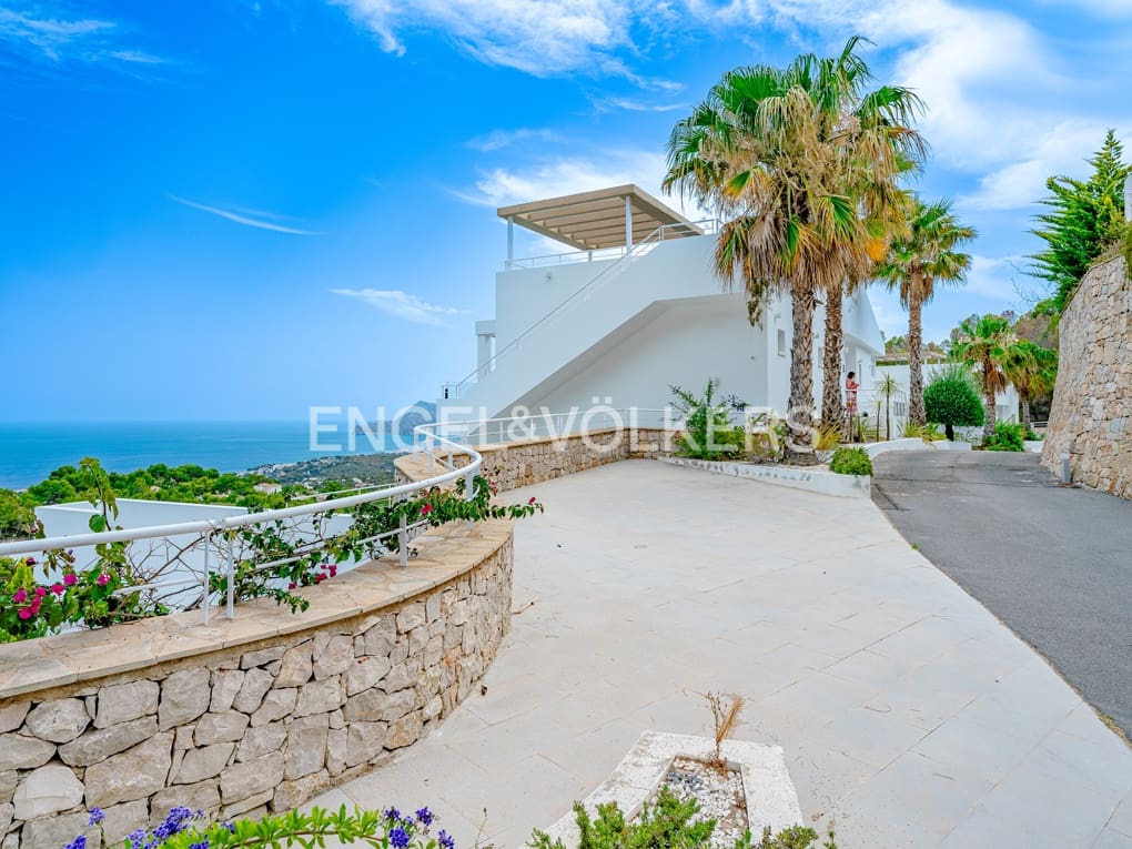 3 sovrum Villa till salu i Altea med pool garage - 1 445 000 € (Ref: 8428229)