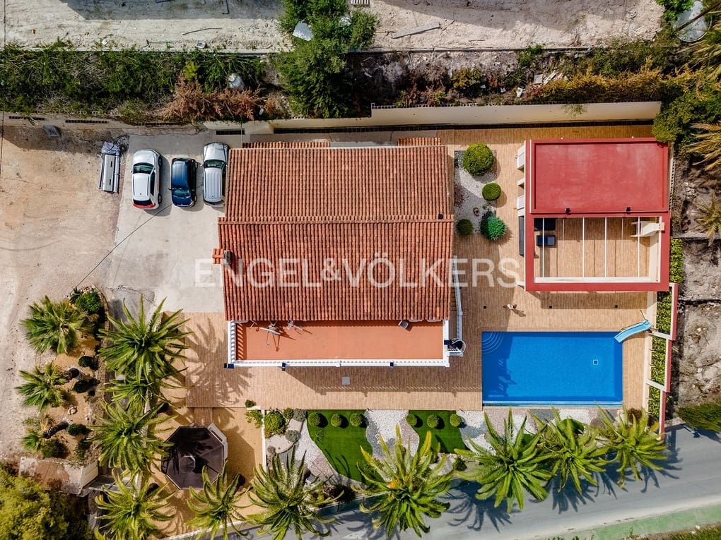 6 soverom Villa til salgs i Calpe / Calp med svømmebasseng garasje - € 1 380 000 (Ref: 8467107)
