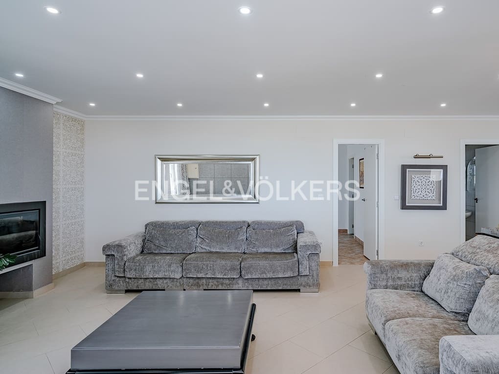 6 soverom Villa til salgs i Calpe / Calp med svømmebasseng garasje - € 1 380 000 (Ref: 8467107)