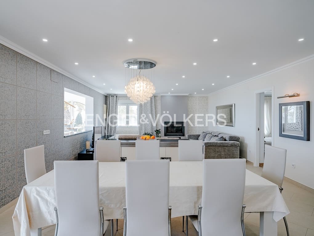 6 soverom Villa til salgs i Calpe / Calp med svømmebasseng garasje - € 1 380 000 (Ref: 8467107)