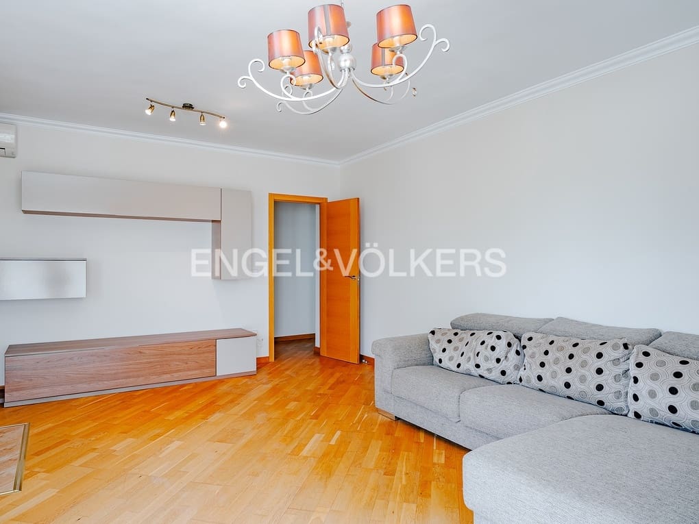 6 soverom Villa til salgs i Calpe / Calp med svømmebasseng garasje - € 1 380 000 (Ref: 8467107)