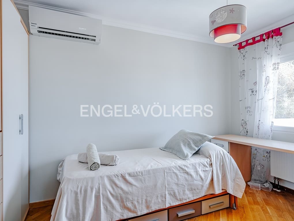 6 soverom Villa til salgs i Calpe / Calp med svømmebasseng garasje - € 1 380 000 (Ref: 8467107)