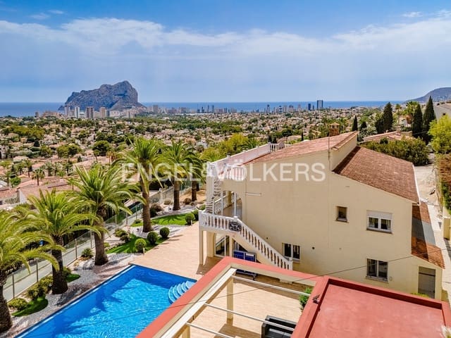 6 soverom Villa til salgs i Calpe / Calp med svømmebasseng garasje - € 1 380 000 (Ref: 8467107)