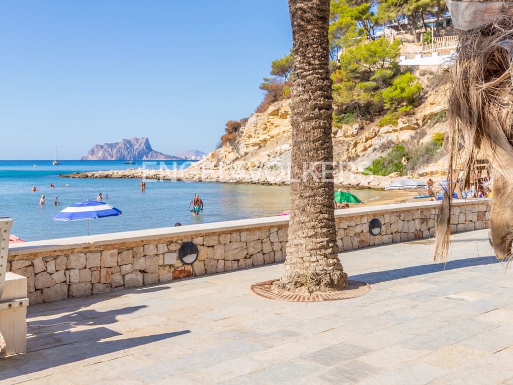 4 soveværelse Rækkehus til salg i Moraira med garage - € 2.250.000 (Ref: 8520696)