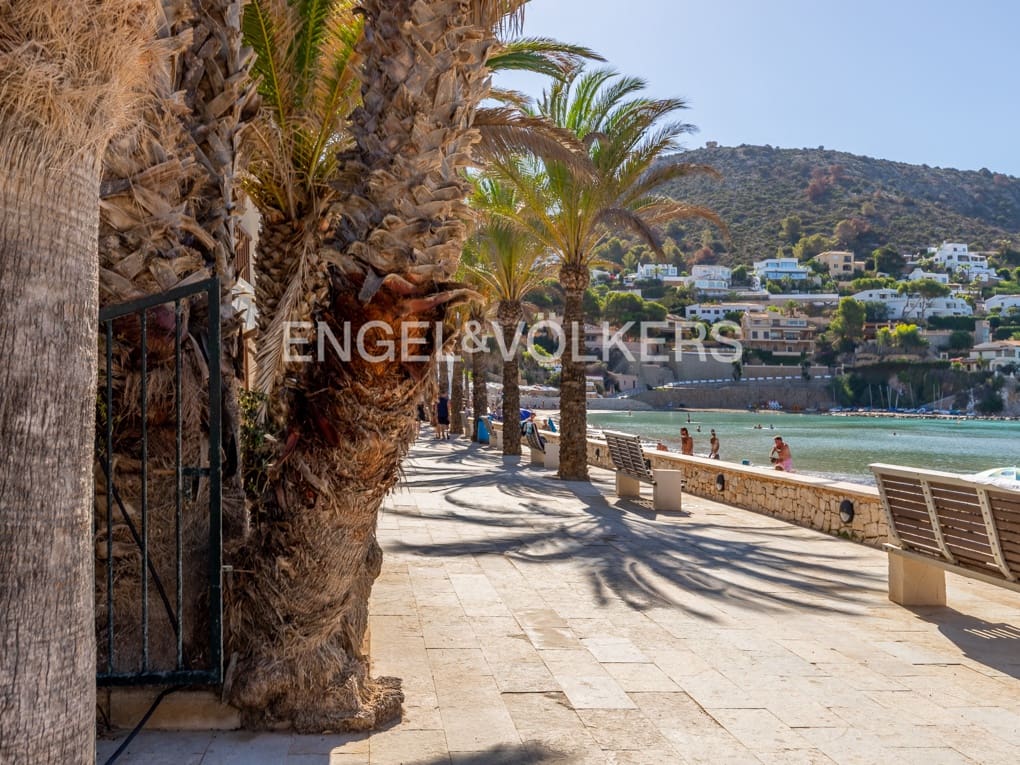 4 soveværelse Rækkehus til salg i Moraira med garage - € 2.250.000 (Ref: 8520696)