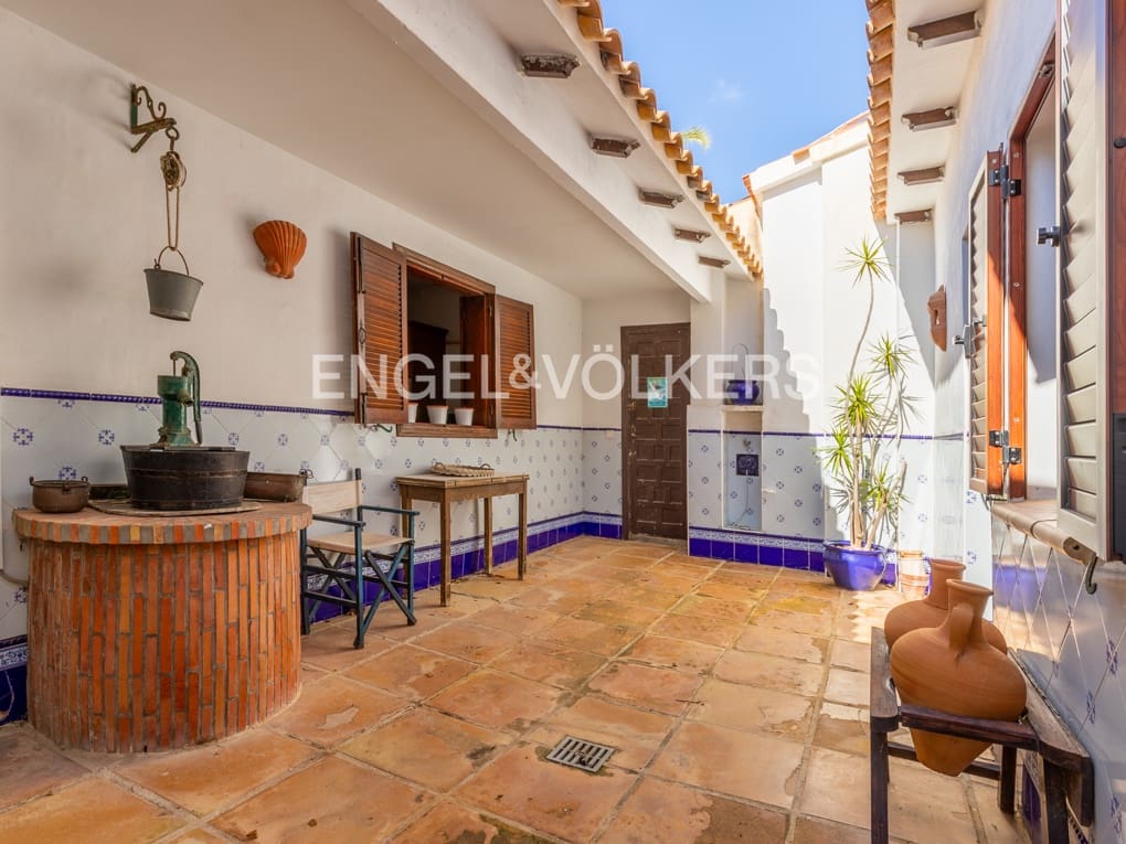 4 soveværelse Rækkehus til salg i Moraira med garage - € 2.250.000 (Ref: 8520696)