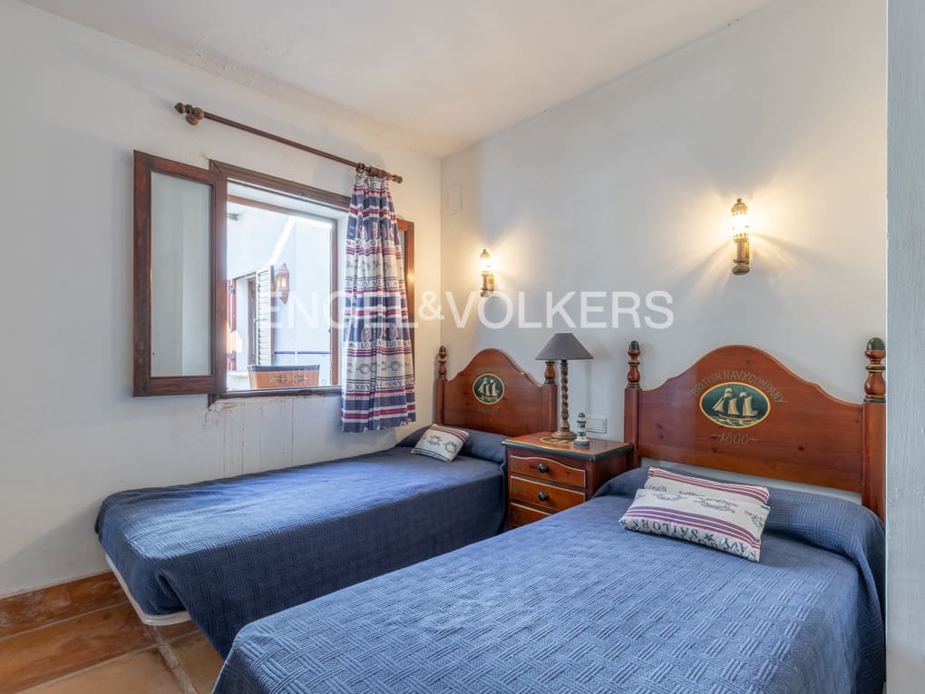 4 soveværelse Rækkehus til salg i Moraira med garage - € 2.250.000 (Ref: 8520696)