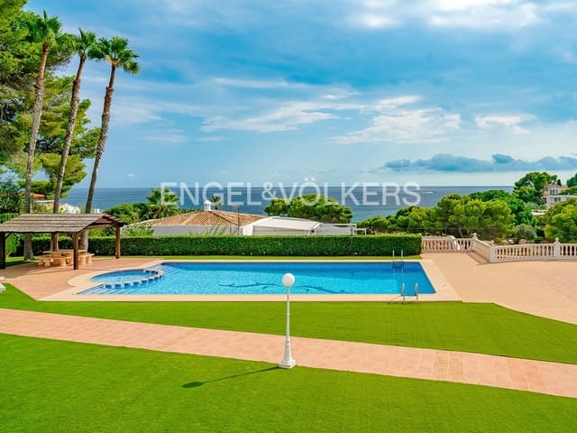 2 soverom Leilighet til salgs i Moraira, Teulada-Moraira med svømmebasseng garasje - € 741 000 (Ref: 8581594)