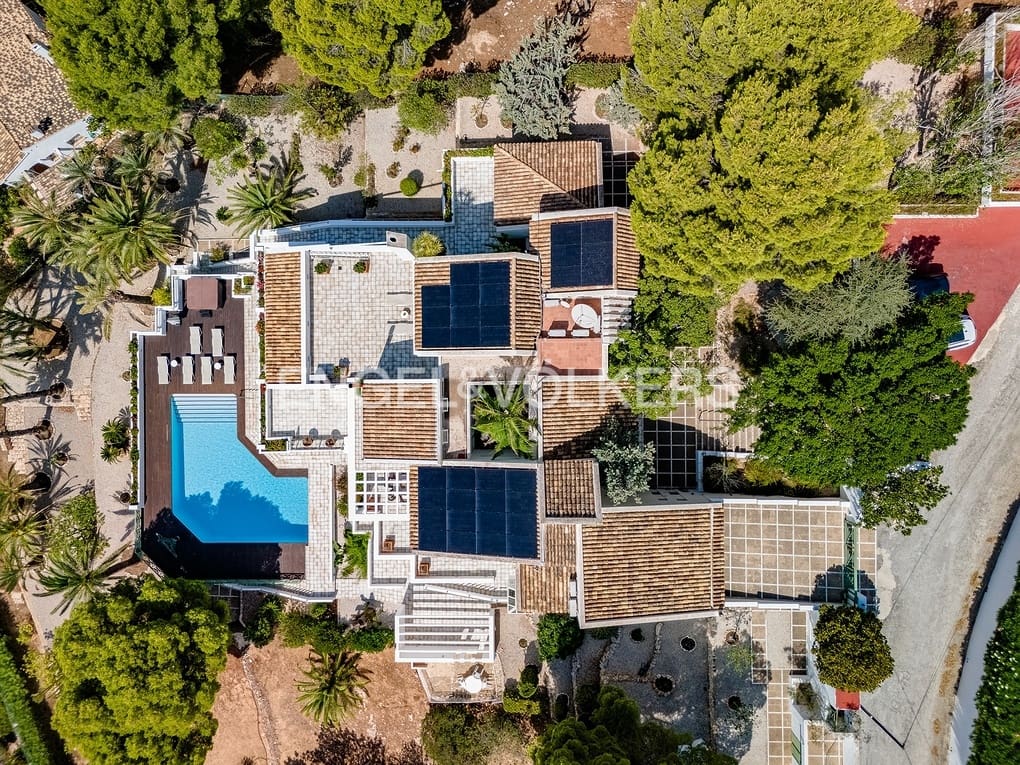 5 soverom Villa til salgs i Altea la Vella med svømmebasseng garasje - € 2 100 000 (Ref: 8614527)