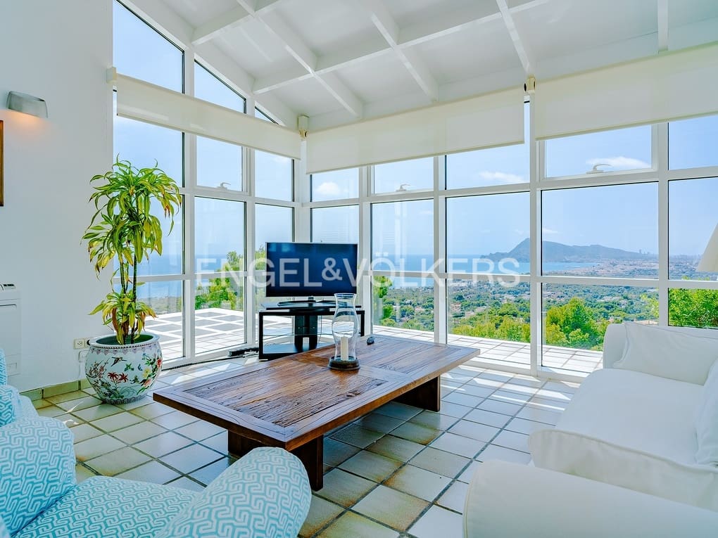 5 soverom Villa til salgs i Altea la Vella med svømmebasseng garasje - € 2 100 000 (Ref: 8614527)