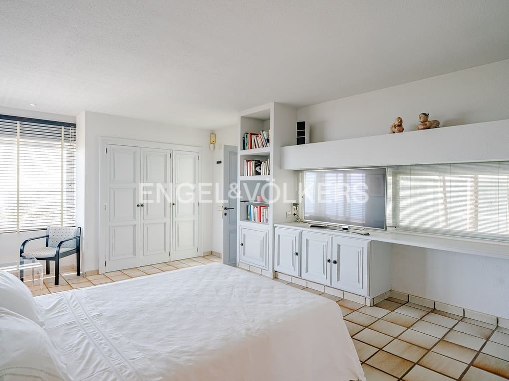 5 soverom Villa til salgs i Altea la Vella med svømmebasseng garasje - € 2 100 000 (Ref: 8614527)