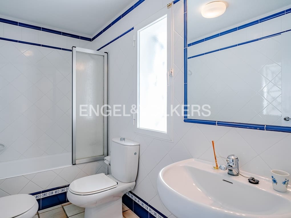 5 soverom Villa til salgs i Altea la Vella med svømmebasseng garasje - € 2 100 000 (Ref: 8614527)