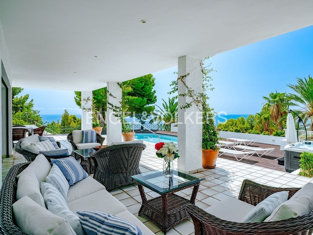 5 soverom Villa til salgs i Altea la Vella med svømmebasseng garasje - € 2 100 000 (Ref: 8614527)