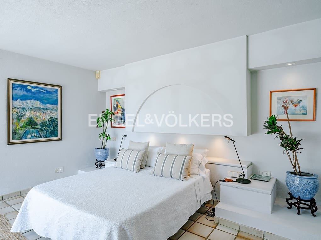 5 soverom Villa til salgs i Altea la Vella med svømmebasseng garasje - € 2 100 000 (Ref: 8614527)