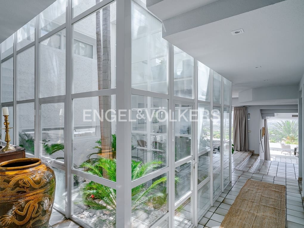 5 soverom Villa til salgs i Altea la Vella med svømmebasseng garasje - € 2 100 000 (Ref: 8614527)