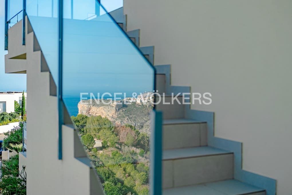 4 quarto Moradia para venda em Cumbre del Sol com piscina garagem - 1 499 000 € (Ref: 8623483)