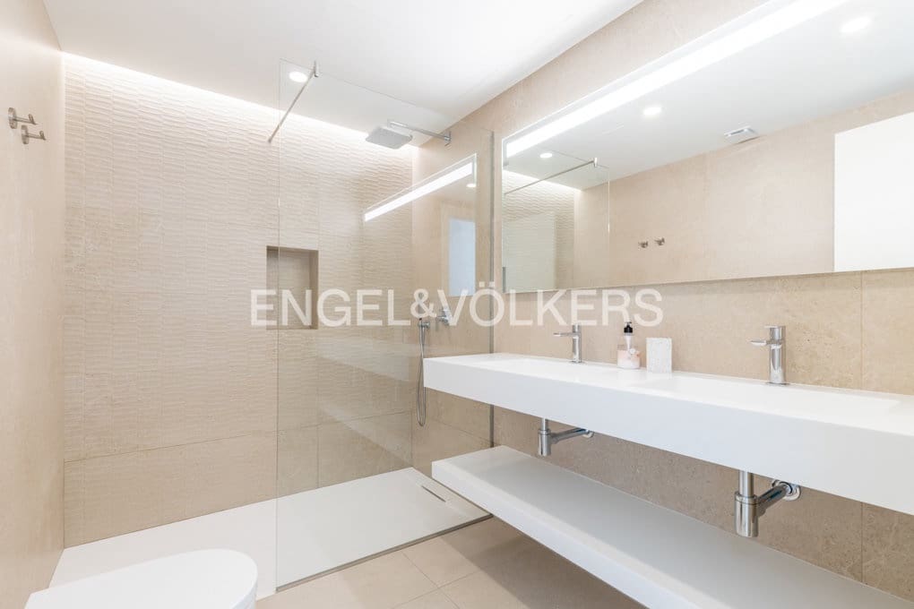 4 bedroom Villa for sale in Benitachell / Benitatxell with pool garage - € 1,429,000 (Ref: 8623483)