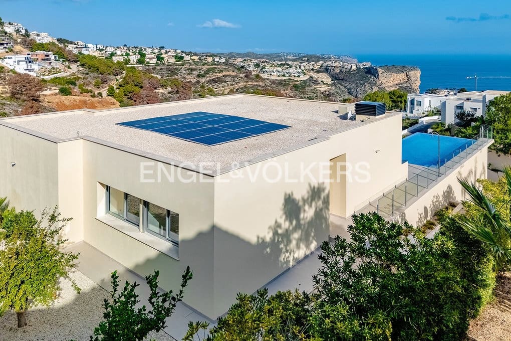 4 bedroom Villa for sale in Benitachell / Benitatxell with pool garage - € 1,429,000 (Ref: 8623483)