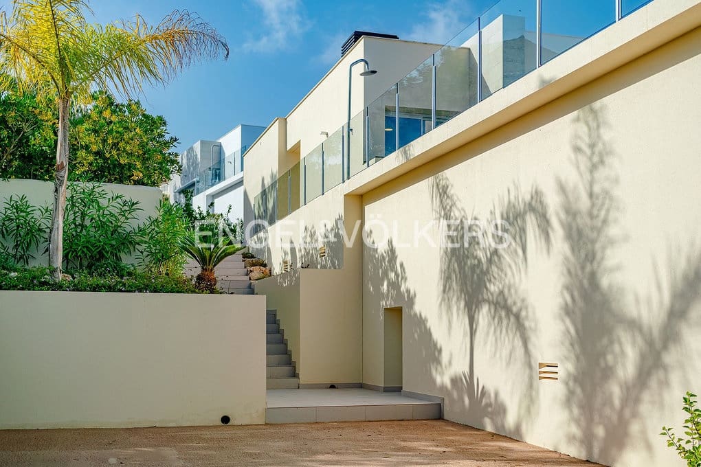 4 bedroom Villa for sale in Benitachell / Benitatxell with pool garage - € 1,429,000 (Ref: 8623483)