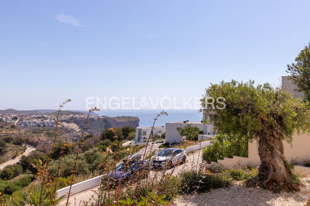 4 bedroom Villa for sale in Benitachell / Benitatxell with pool garage - € 1,429,000 (Ref: 8623483)