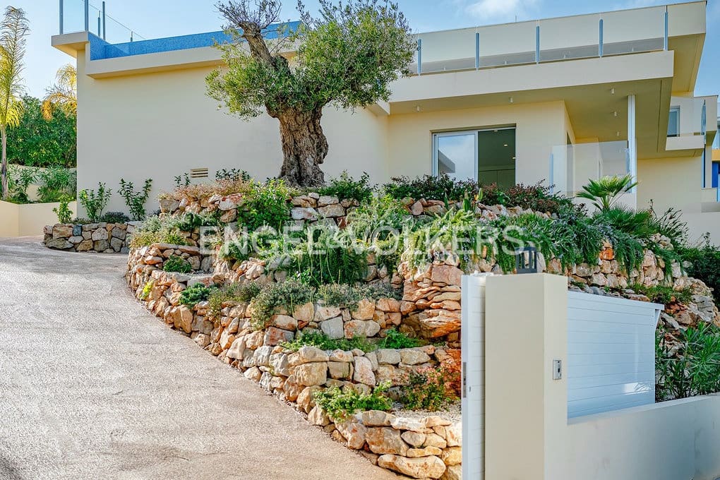 4 bedroom Villa for sale in Benitachell / Benitatxell with pool garage - € 1,429,000 (Ref: 8623483)