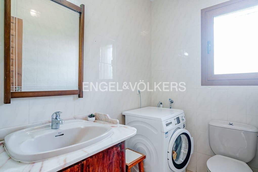 4 soveværelse Villa til salg i Calpe / Calp med swimmingpool garage - € 550.000 (Ref: 8647450)