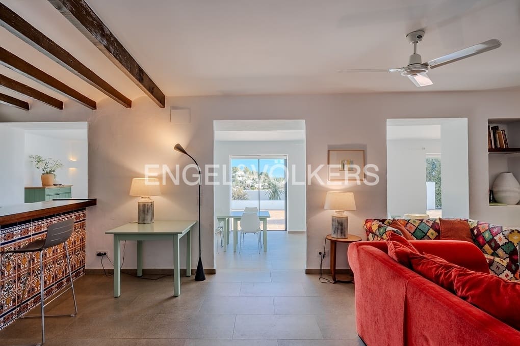 6 soveværelse Finca/Landehus til salg i Moraira med swimmingpool garage - € 1.595.000 (Ref: 8736586)