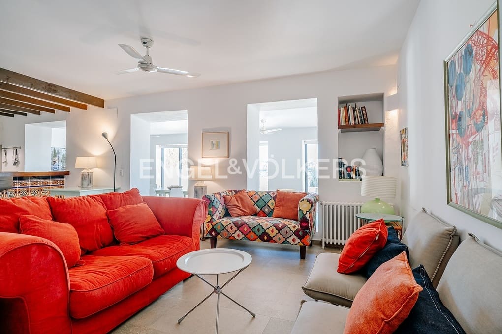 6 soveværelse Finca/Landehus til salg i Moraira med swimmingpool garage - € 1.595.000 (Ref: 8736586)