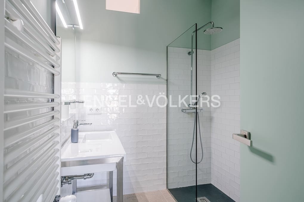 6 soveværelse Finca/Landehus til salg i Moraira med swimmingpool garage - € 1.595.000 (Ref: 8736586)